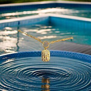 Gold paperclip link chain w pendant golden w stars~ 20 in.